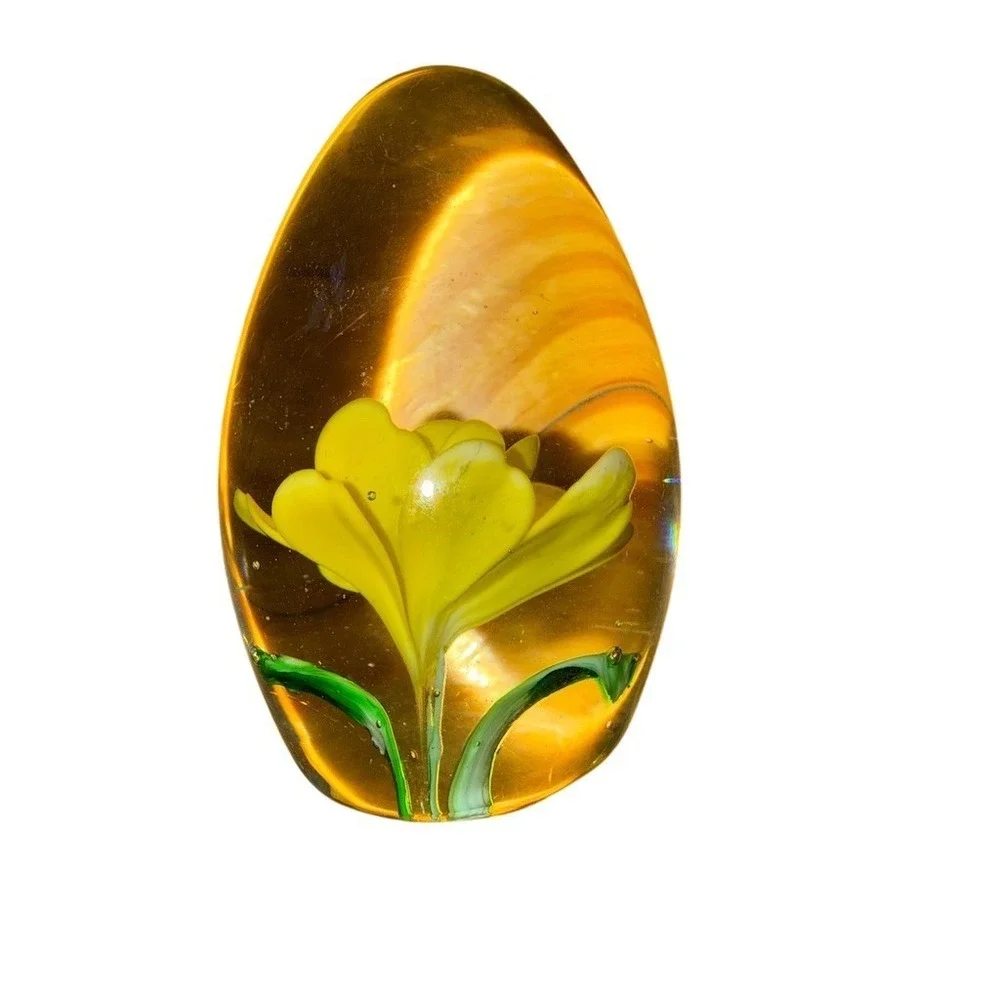 Unbranded Art Glass Paperweight Amber Oval Encased Yellow Flower 3 in